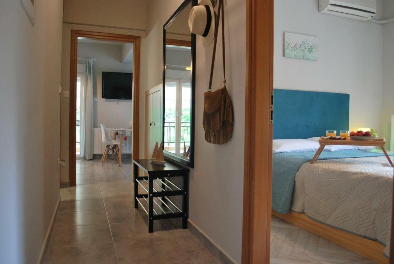 Cornelia Apartment Palaiontsiflikion Bagian luar foto